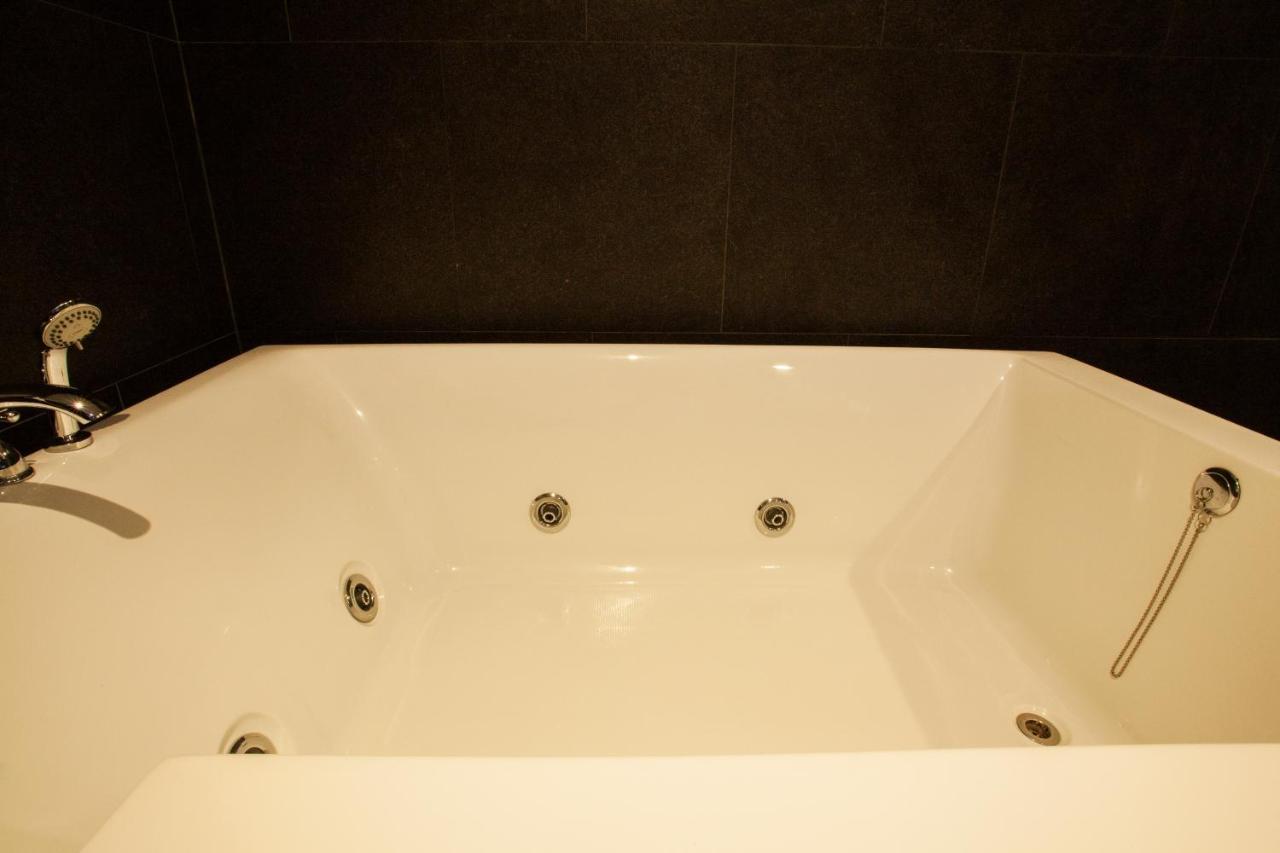 Suwon Reve Hotel المظهر الخارجي الصورة