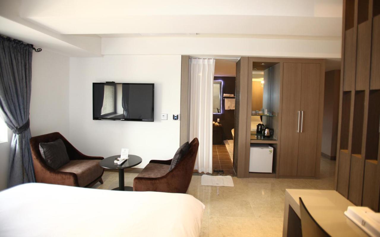 Suwon Reve Hotel المظهر الخارجي الصورة