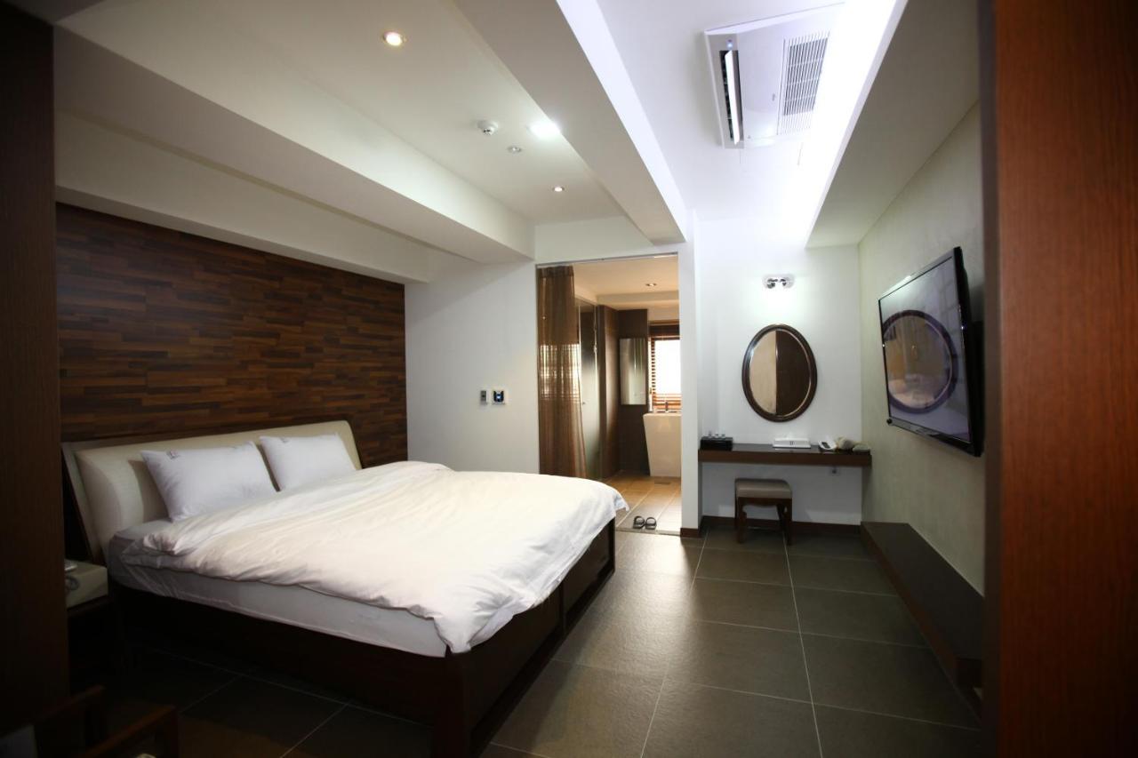 Suwon Reve Hotel المظهر الخارجي الصورة