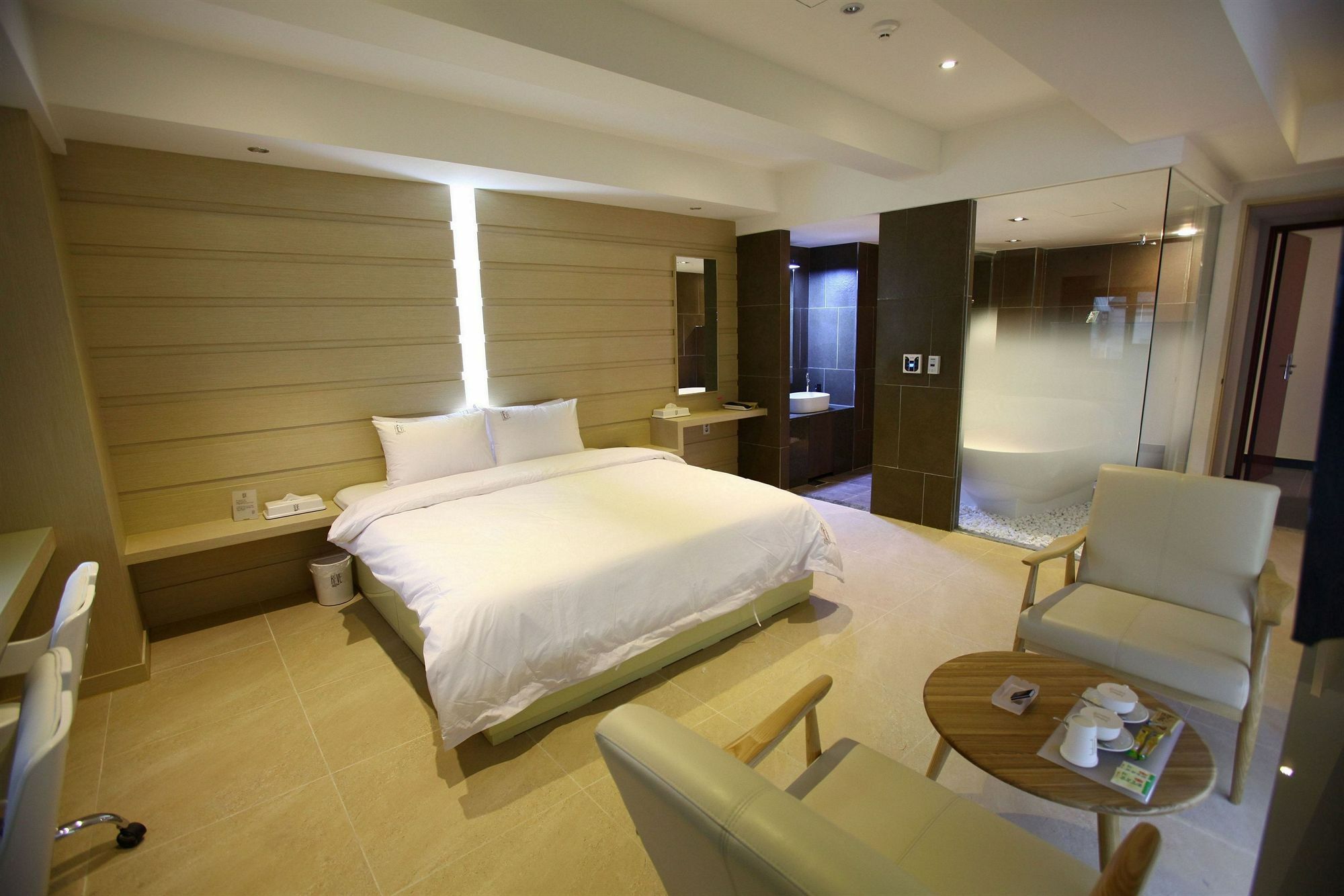 Suwon Reve Hotel الغرفة الصورة